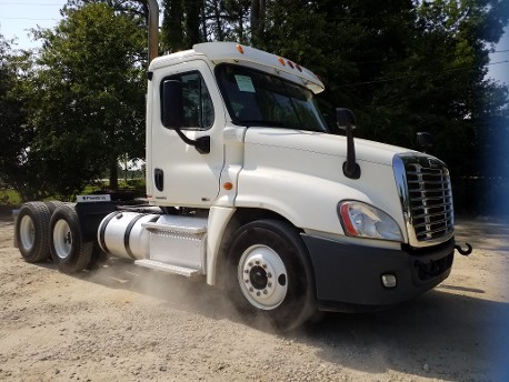 2012 CASCADIA 2012 CASCADIA