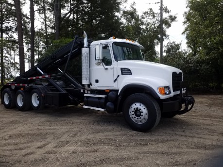 2007 Mack Granite Roll Off 2007 Mack Granite Roll Off