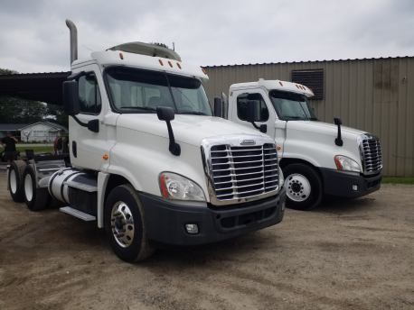 2016 FREIGHTLINERS 2016 FREIGHTLINERS